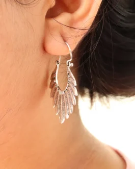 Feather Circle Shaped Hoop Earrings In Silver Tone * www.MyPrivateStyle.com