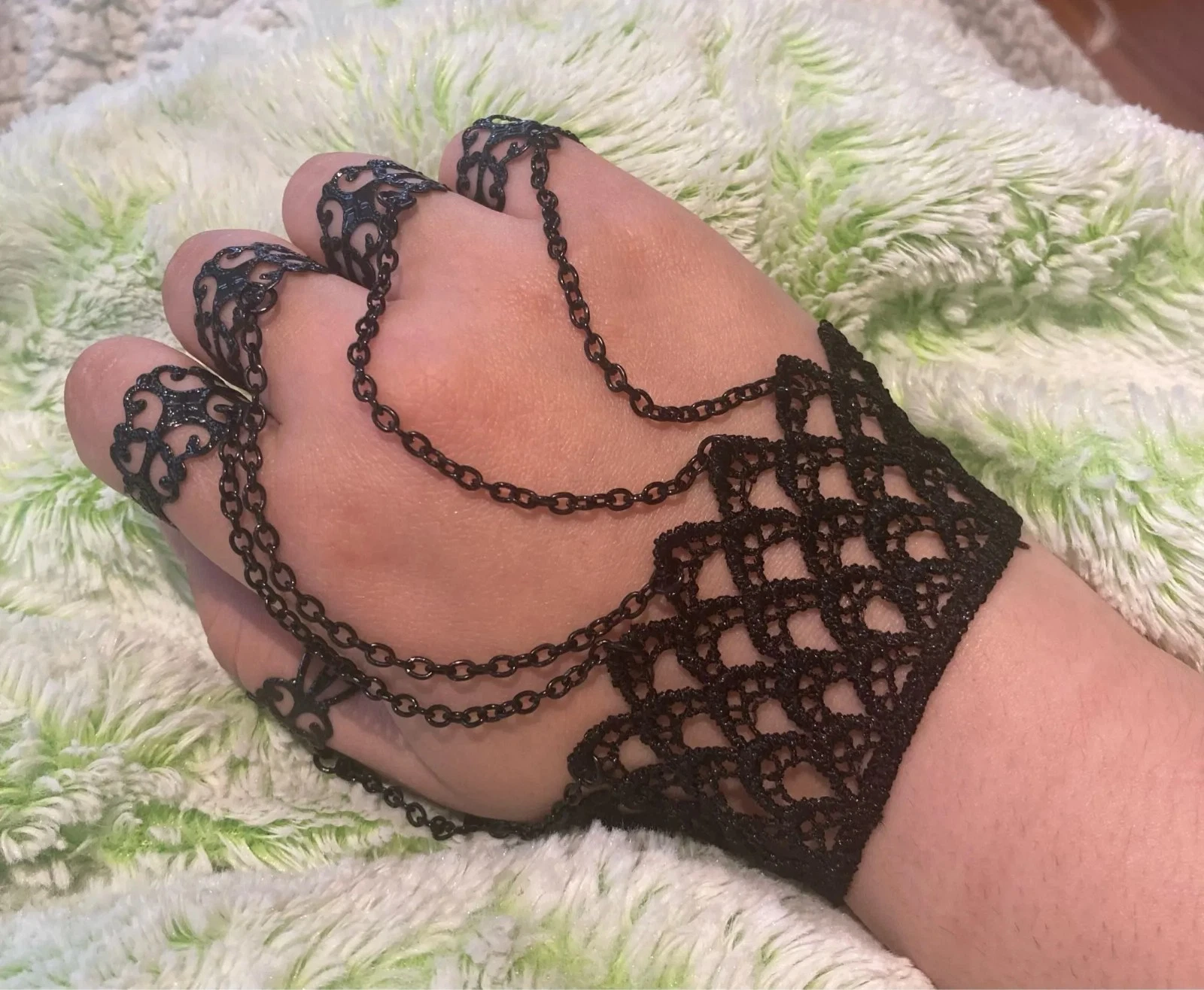 Romantic Vintage Black Lace Finger Wrist Chain Rings