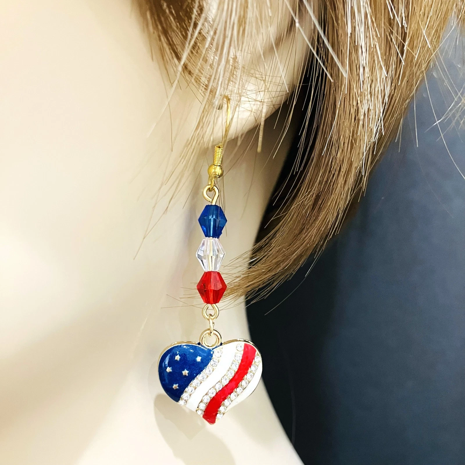 Handmade US Flag Beaded Earrings.