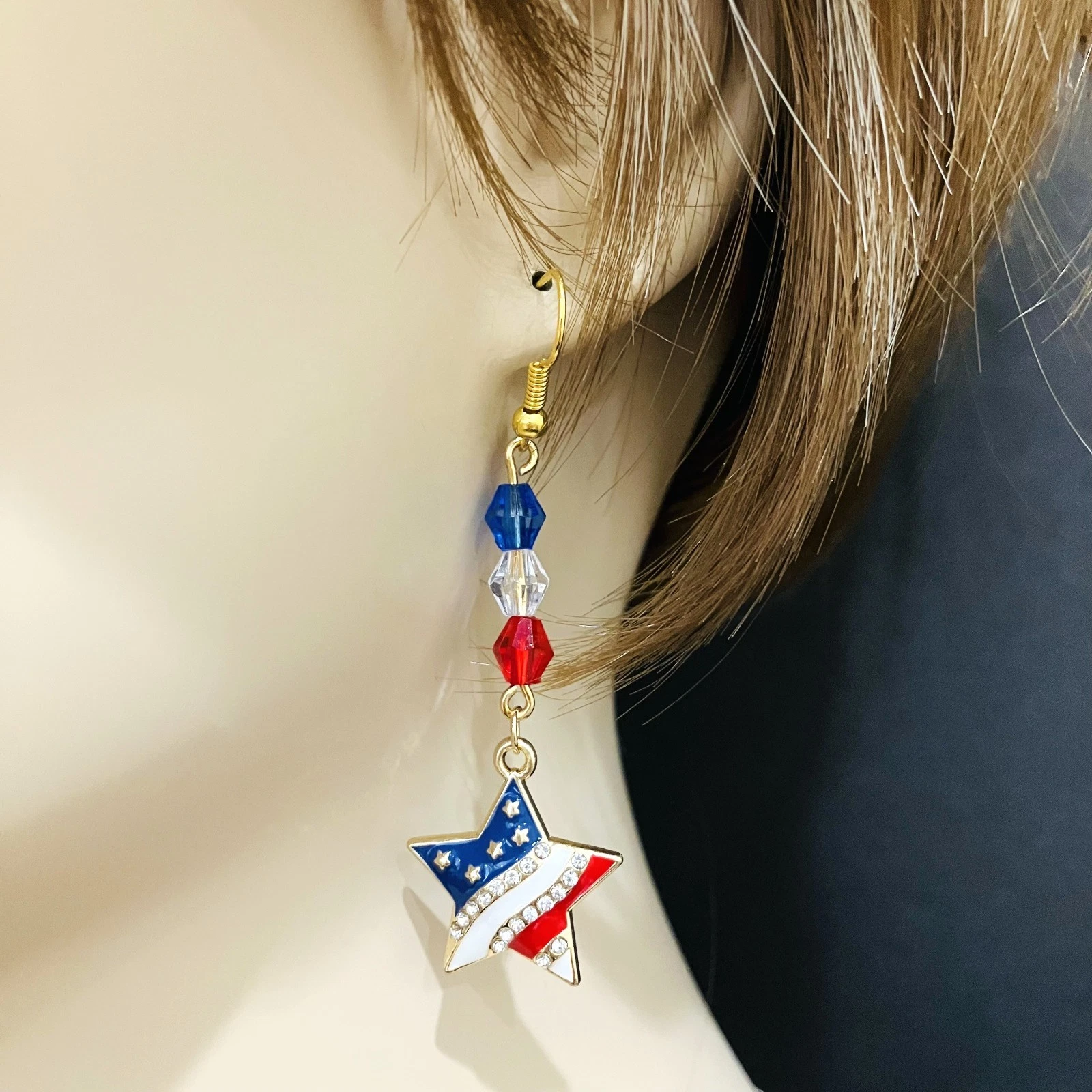 Handmade US Flag Beaded Earrings.