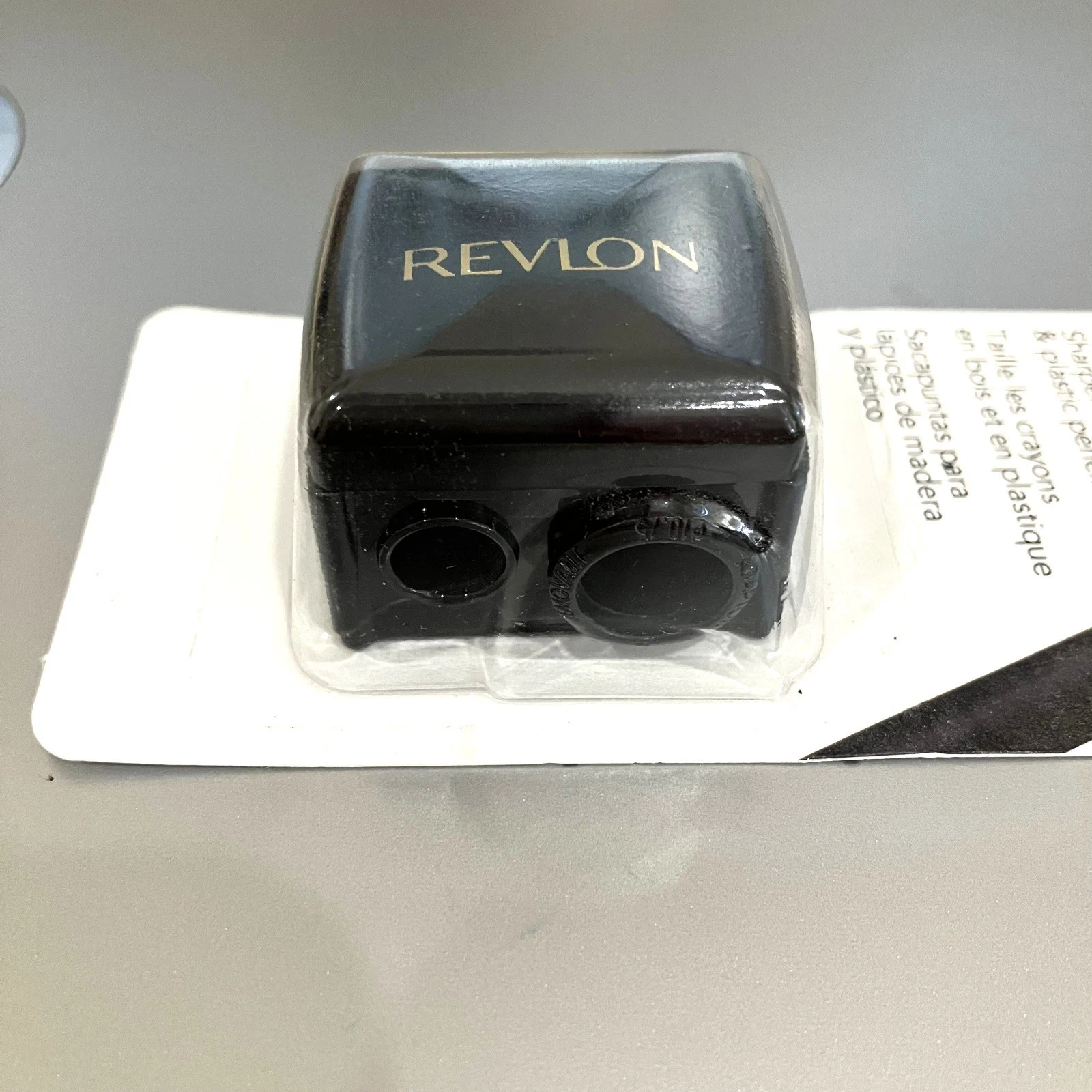 Eyeliner Pencil Sharpener With Dual Hole Design